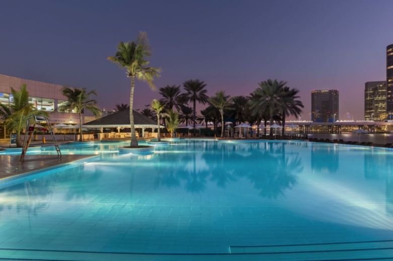 BEACH ROTANA HOTEL & TOWERS ABU DHABI
